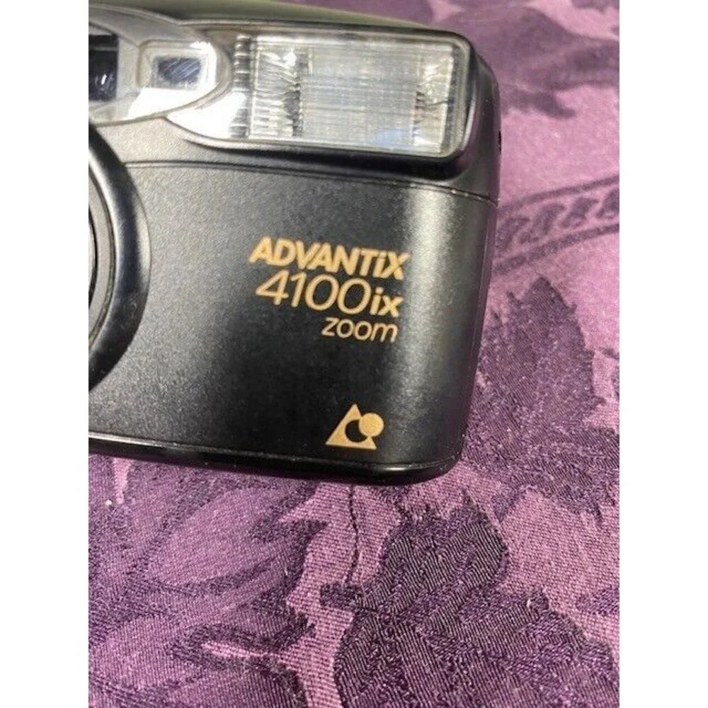 Kodak Advantix 4100 IX Zoom Advance Photo Systems Point & Shoot Film Camera